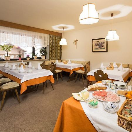 Ciasa Iris Hotel Colfosco Eksteriør billede